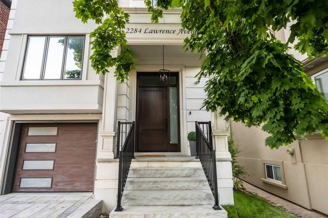 2284 Lawrence Ave W, House detached with 4 bedrooms, 5 bathrooms and 3 parking in Toronto ON | Image 23