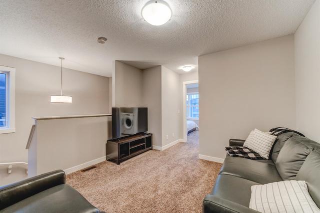 252 Chinook Gate Park Sw, Home with 2 bedrooms, 2 bathrooms and 2 parking in Calgary AB | Image 24