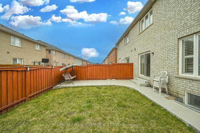 55 Daden Oaks Dr, House semidetached with 4 bedrooms, 4 bathrooms and 3 parking in Brampton ON | Image 27