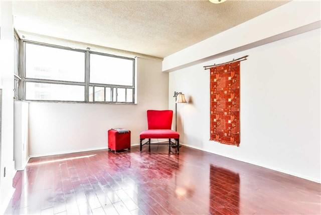 406 - 105 Mccaul St, Condo with 1 bedrooms, 1 bathrooms and null parking in Toronto ON | Image 2