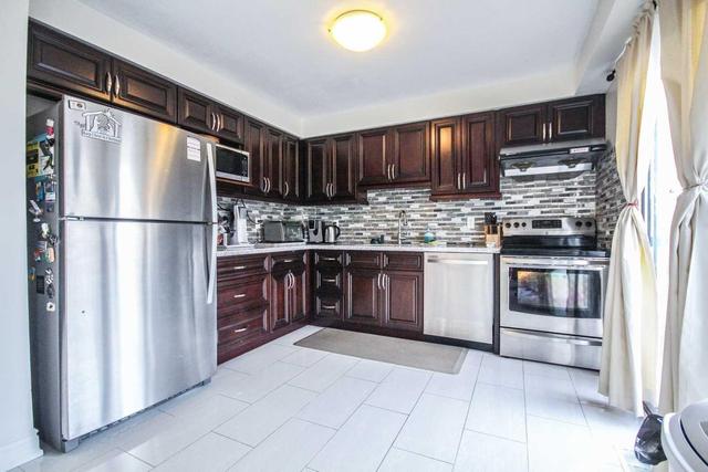 1651 Pepperwood Gate, House detached with 3 bedrooms, 4 bathrooms and 2 parking in Pickering ON | Image 7