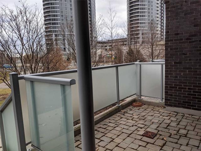 th6 - 330 Village Green Sq, Townhouse with 3 bedrooms, 3 bathrooms and 1 parking in Toronto ON | Image 16