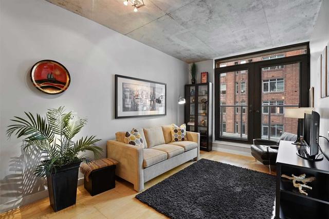 403 - 36 Charlotte St, Condo with 1 bedrooms, 1 bathrooms and 0 parking in Toronto ON | Image 4