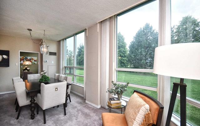 112 - 7825 Bayview Ave, Condo with 2 bedrooms, 2 bathrooms and 2 parking in Markham ON | Image 5