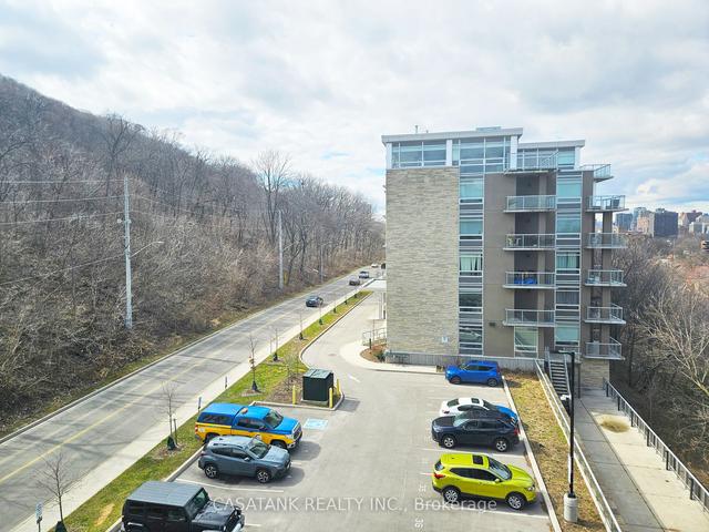 408 - 479 Charlton Ave E, Condo with 2 bedrooms, 2 bathrooms and 1 parking in Hamilton ON | Image 4