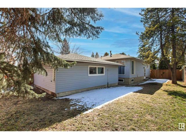 5004 93a Av Nw, House detached with 3 bedrooms, 2 bathrooms and null parking in Edmonton AB | Image 57