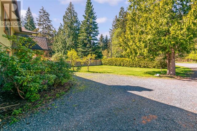 4517 Callow Rd, House detached with 6 bedrooms, 3 bathrooms and 4 parking in Nanaimo H BC | Image 37