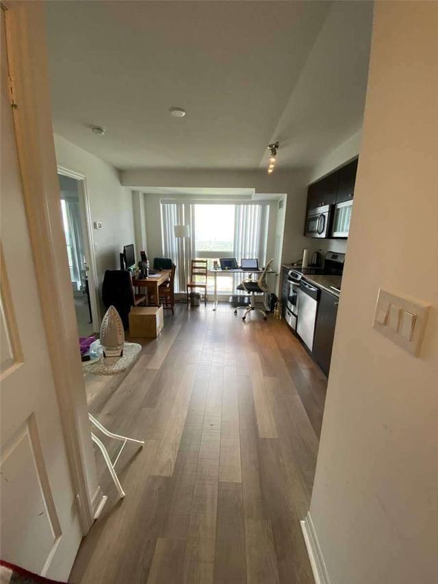 3707 - 2015 Sheppard Ave, Condo with 1 bedrooms, 1 bathrooms and 1 parking in Toronto ON | Image 3