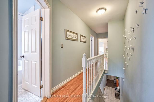 124 Yarmouth Rd, House detached with 3 bedrooms, 2 bathrooms and 2 parking in Toronto ON | Image 5