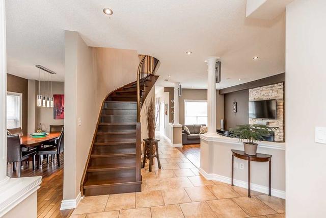 86 Joseph Cres, House detached with 3 bedrooms, 3 bathrooms and 6 parking in Barrie ON | Image 12