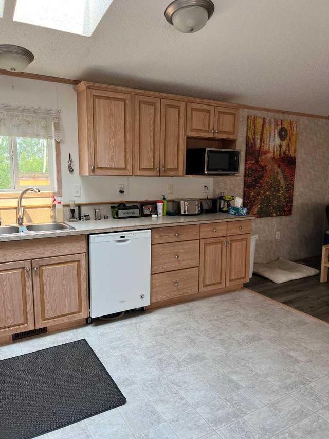723062 Rge Rd 104, House detached with 3 bedrooms, 2 bathrooms and null parking in Grande Prairie County No. 1 AB | Image 21