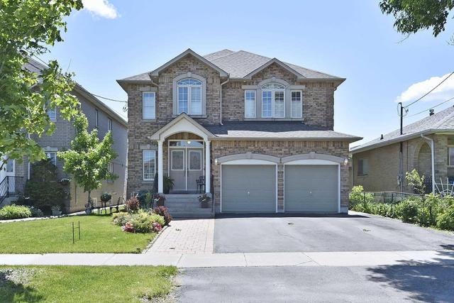 93 Regent Rd, House detached with 4 bedrooms, 5 bathrooms and 4 parking in Toronto ON | Image 1