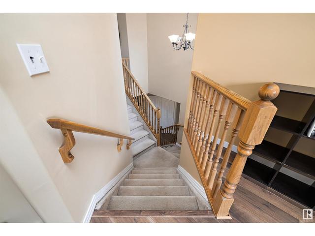 3716 161 Av Nw, House detached with 3 bedrooms, 2 bathrooms and null parking in Edmonton AB | Image 16