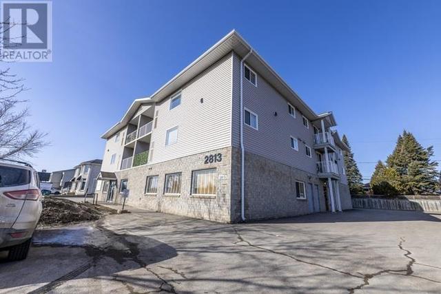 103 - 2813 Arthur St E, Condo with 1 bedrooms, 1 bathrooms and null parking in Thunder Bay ON | Image 1