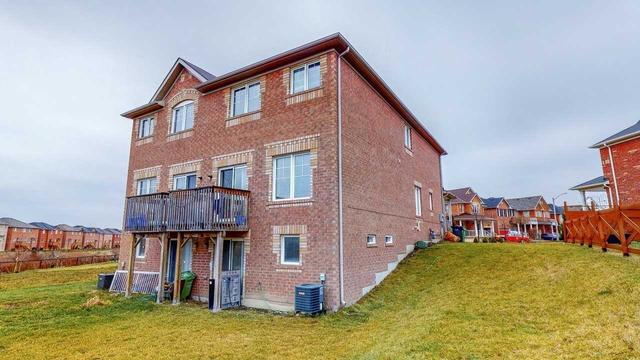 267 Checkerberry Cres, House semidetached with 4 bedrooms, 4 bathrooms and 3 parking in Brampton ON | Image 23