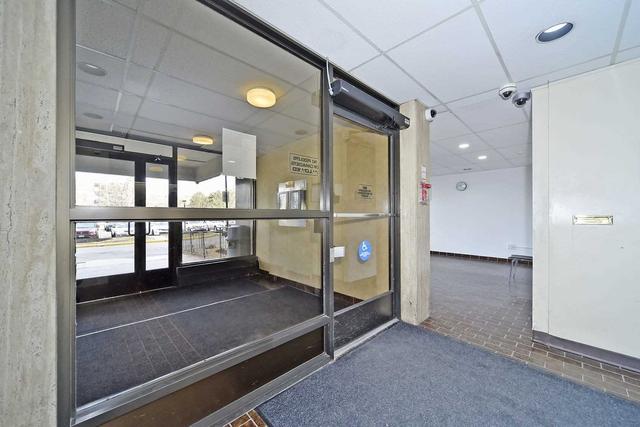 1205 - 45 Sunrise Ave, Condo with 3 bedrooms, 2 bathrooms and 2 parking in Toronto ON | Image 34