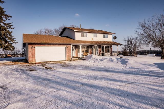 242051 Hwy 2, House detached with 3 bedrooms, 1 bathrooms and null parking in Peace No. 135 AB | Image 1