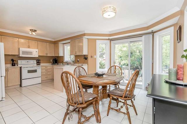 83 Bishop Dr, House detached with 4 bedrooms, 3 bathrooms and 6 parking in Barrie ON | Image 6