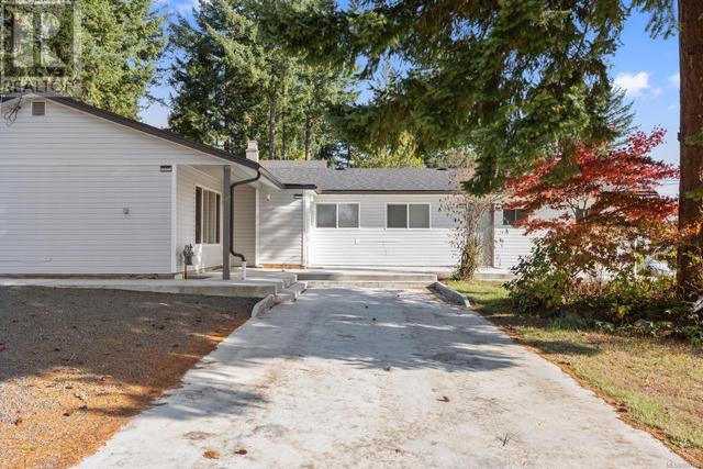 755 Lorne Cres, House detached with 3 bedrooms, 2 bathrooms and 6 parking in Campbell River BC | Image 5