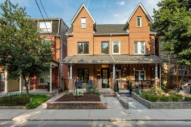 upper - 385 Brock Ave, House detached with 4 bedrooms, 3 bathrooms and 1 parking in Toronto ON | Image 1