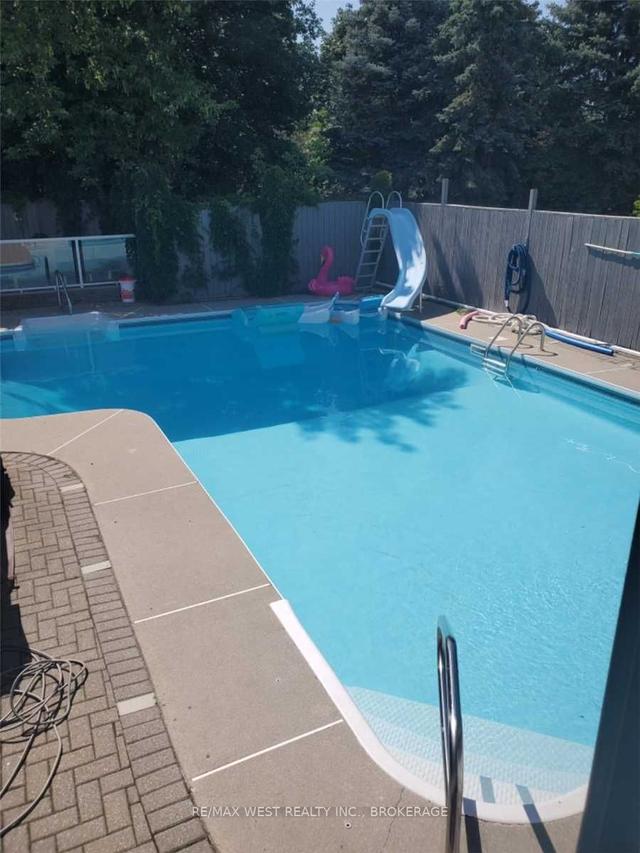 94 Bayview Dr, House other with 2 bedrooms, 5 bathrooms and 6 parking in Barrie ON | Image 28