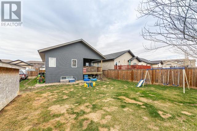 1307 47b Avenue, House detached with 3 bedrooms, 3 bathrooms and 2 parking in Lloydminster (Part) SK | Image 17