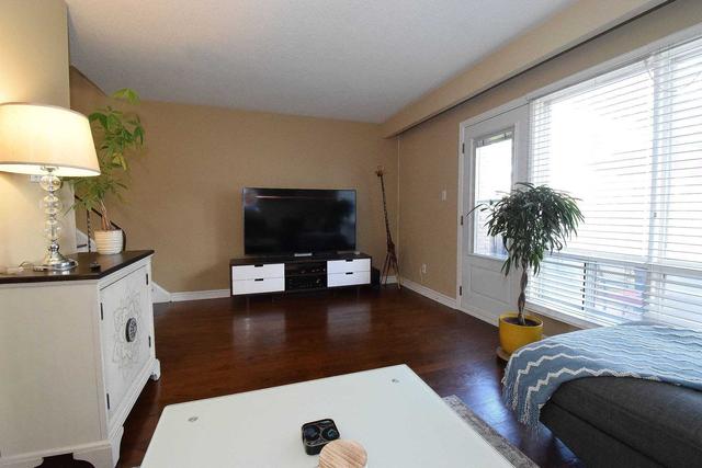 41 - 713 Burnhamthorpe Rd, Townhouse with 3 bedrooms, 2 bathrooms and 1 parking in Toronto ON | Image 5