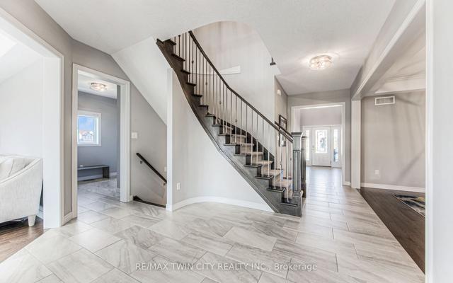 373 Rivertrail Ave, House detached with 4 bedrooms, 5 bathrooms and 5 parking in Kitchener ON | Image 13