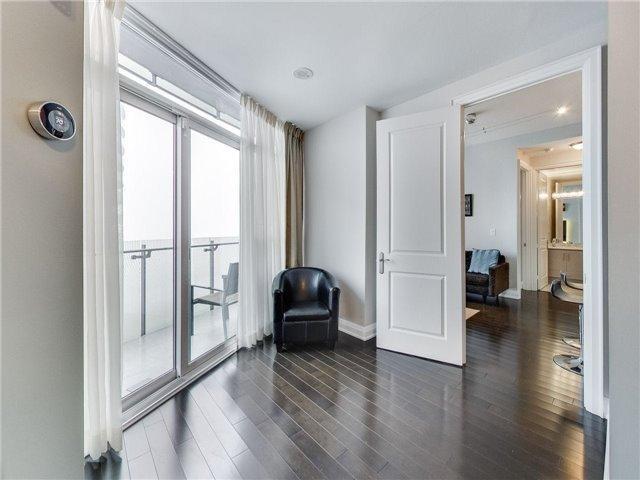 Lph4 - 50 Absolute Ave, Condo with 2 bedrooms, 2 bathrooms and 1 parking in Mississauga ON | Image 12