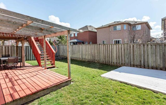 7132 Lowville Hts, House detached with 3 bedrooms, 3 bathrooms and 6 parking in Mississauga ON | Image 27