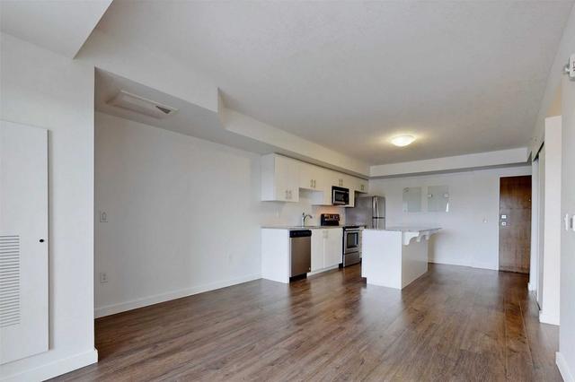 409 - 25 Kay Cres, Condo with 2 bedrooms, 2 bathrooms and 1 parking in Guelph ON | Image 21