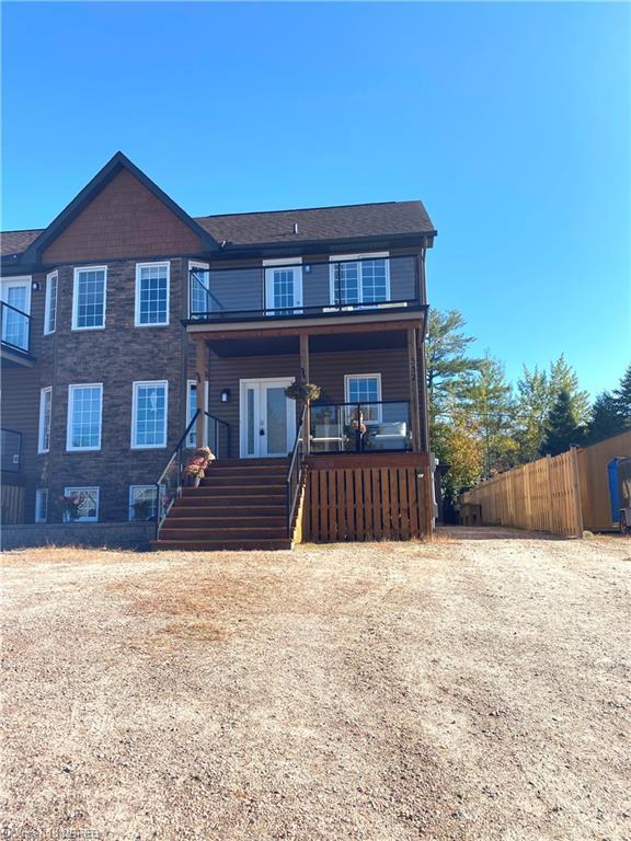 552 Main Street S, House semidetached with 4 bedrooms, 2 bathrooms and 8 parking in Callander ON | Image 7