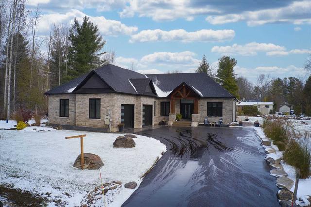 7 Symond Ave, House detached with 3 bedrooms, 3 bathrooms and 9 parking in Oro Medonte ON | Image 12
