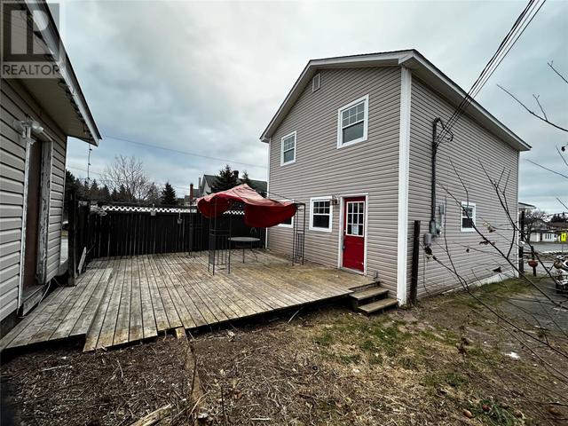 124 Lincoln Road, House detached with 3 bedrooms, 1 bathrooms and null parking in Grand Falls-Windsor NL | Image 3
