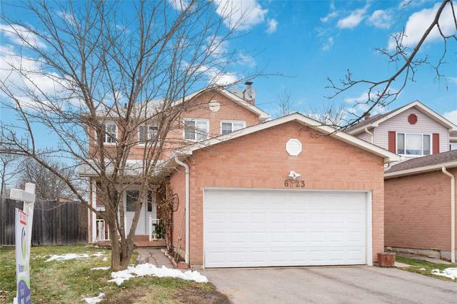 6323 Edenwood Dr, House detached with 3 bedrooms, 3 bathrooms and 4 parking in Mississauga ON | Image 1