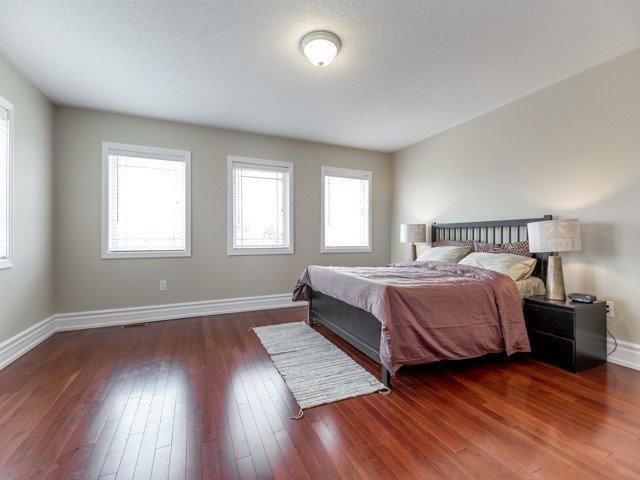 4 Portia St, House detached with 4 bedrooms, 4 bathrooms and 4 parking in Toronto ON | Image 12