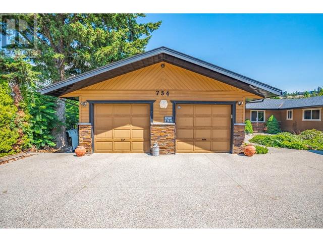 754 Mcclure Road, House detached with 4 bedrooms, 2 bathrooms and 3 parking in Kelowna BC | Image 34