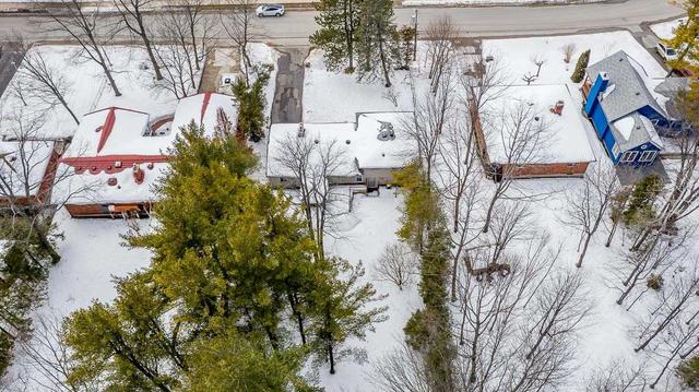 29 39th St S, House detached with 3 bedrooms, 2 bathrooms and 5 parking in Wasaga Beach ON | Image 29