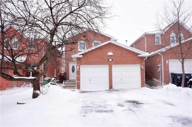 3400 Dovetail Mews, House detached with 3 bedrooms, 3 bathrooms and 4 parking in Mississauga ON | Image 1