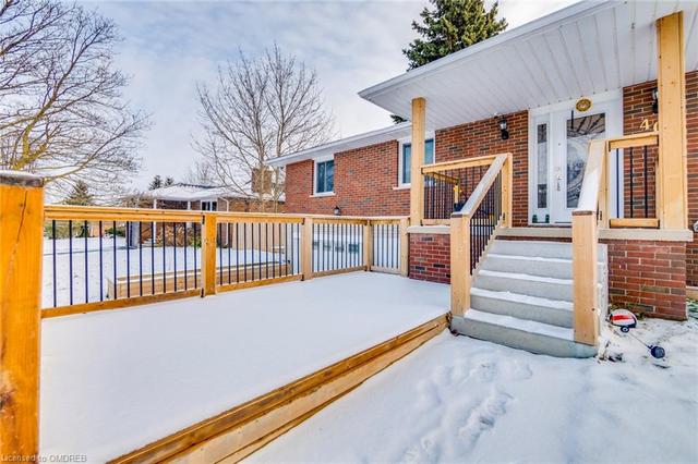 403 First Avenue E Avenue, House detached with 4 bedrooms, 2 bathrooms and 4 parking in Shelburne ON | Image 31