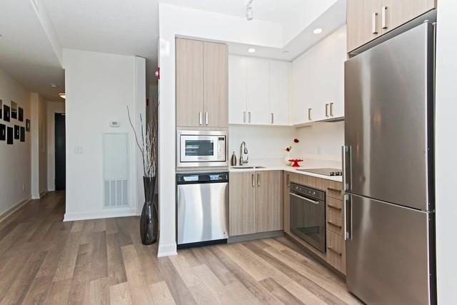 a502 - 5230 Dundas St, Condo with 1 bedrooms, 1 bathrooms and 1 parking in Burlington ON | Image 2