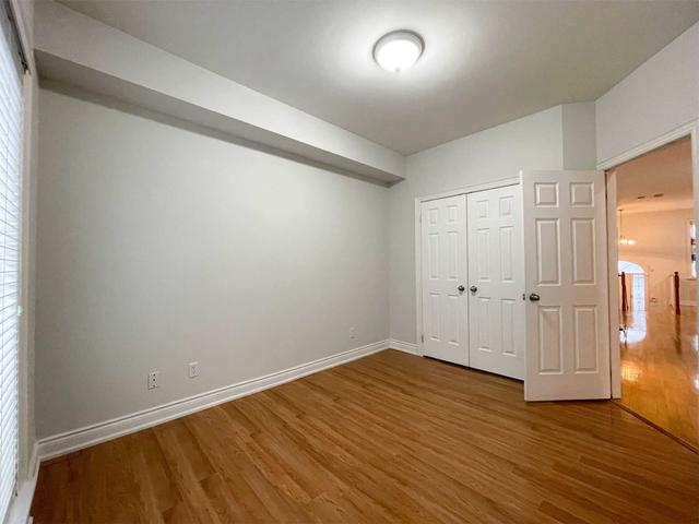 1013a College St, Townhouse with 2 bedrooms, 2 bathrooms and 1 parking in Toronto ON | Image 8