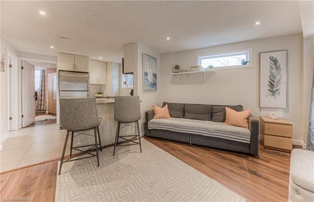a - 489 East Avenue, House attached with 1 bedrooms, 1 bathrooms and 1 parking in Kitchener ON | Image 7