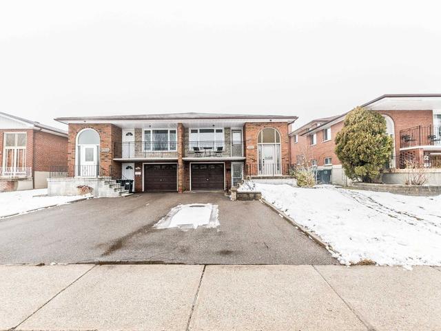 3646 Molly Ave, House semidetached with 3 bedrooms, 2 bathrooms and 4 parking in Mississauga ON | Image 1