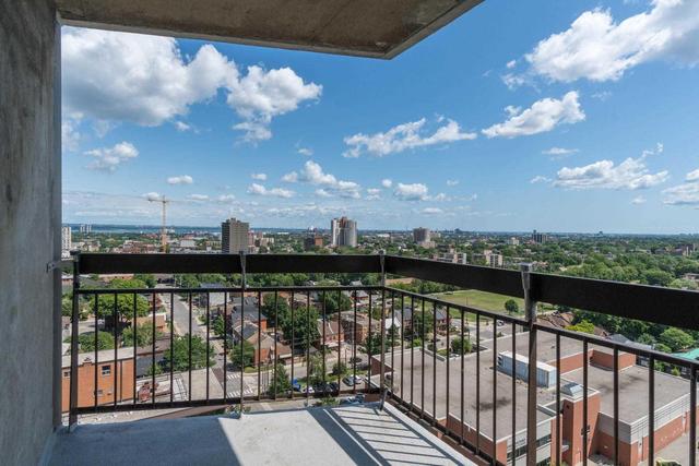 1702 - 150 Charlton Ave E, Condo with 2 bedrooms, 2 bathrooms and null parking in Hamilton ON | Image 8