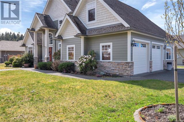 562 Edgewood Dr, House detached with 3 bedrooms, 3 bathrooms and 5 parking in Campbell River BC | Image 37