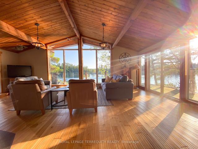 2179 Harrison Tr, House detached with 5 bedrooms, 2 bathrooms and 7 parking in Georgian Bay ON | Image 5