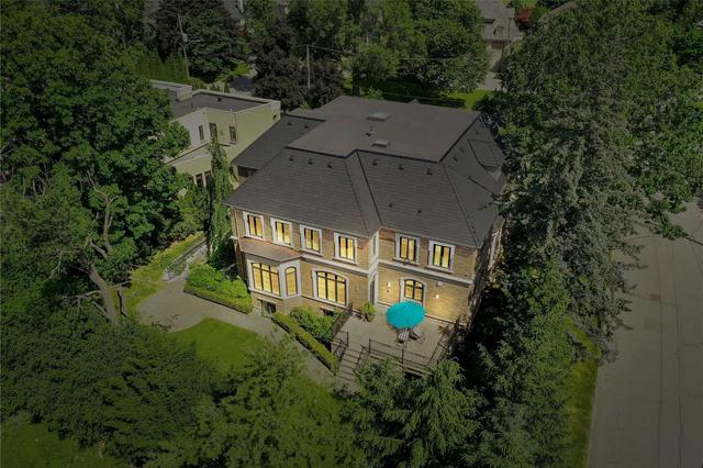 31 Vernham Crt, House detached with 5 bedrooms, 8 bathrooms and 7 parking in Toronto ON | Image 32