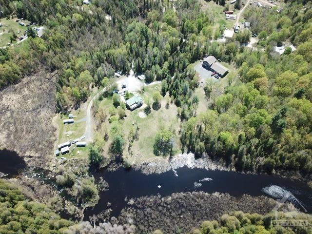 144 Concession 10 Road, House detached with 21 bedrooms, 7 bathrooms and 30 parking in Lanark Highlands ON | Image 2
