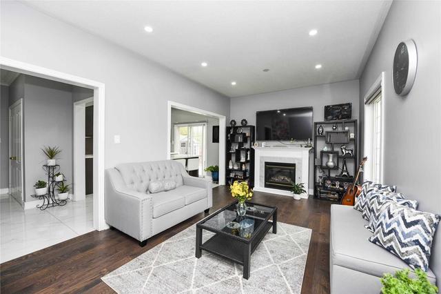 61 Stonecrest Dr, House detached with 4 bedrooms, 4 bathrooms and 7 parking in Brampton ON | Image 37
